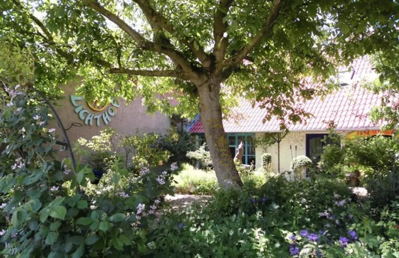 Gastehaus Und Cafe - Lichthof contacts